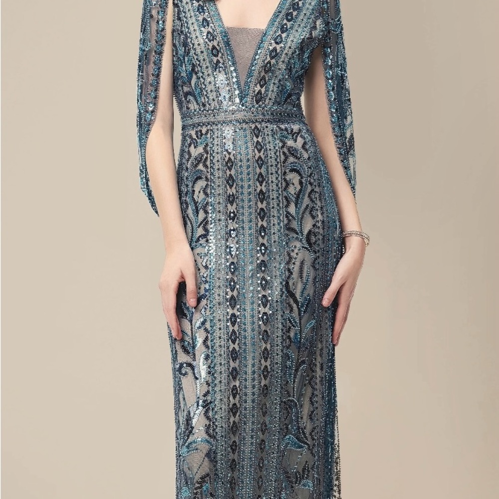 NWT BABEYOND 14 Elegant Blue V-Neck Bell draped Sleeve Gown